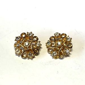 💝Vintage Sparkly Clip On Earrings Retro